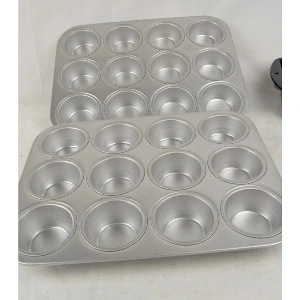19 Pc Assorted Baking Pan Lot Muffin Cake Loaf Springform Wilton Wear-Ever